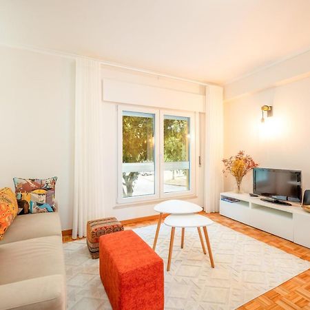Guestready - A Cosy Retreat In Lumiar Apartment Lisbon Bagian luar foto
